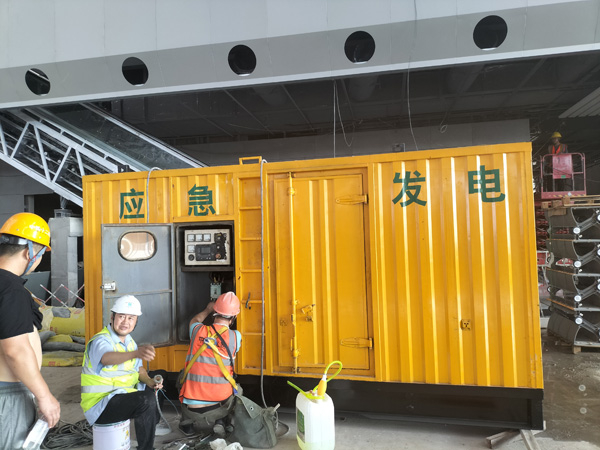 石阡怎样判断空气滤清器是否需要更换？